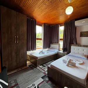 Guest house Emiljano Berat